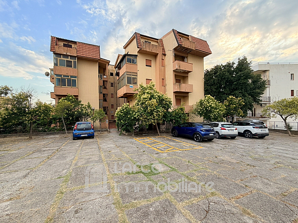 Appartamento con ampio giardino