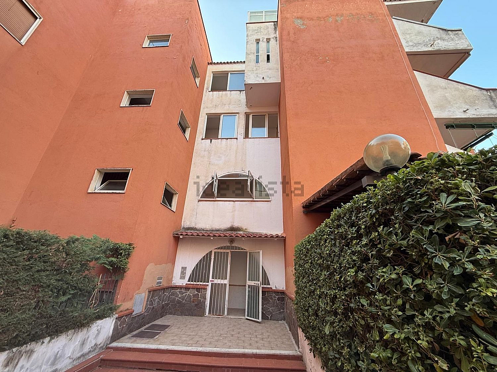 Trilocale a 800 metri dal mare